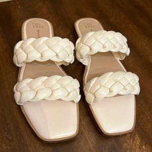 Time And Tru 🤎 Cream Braided Sandals